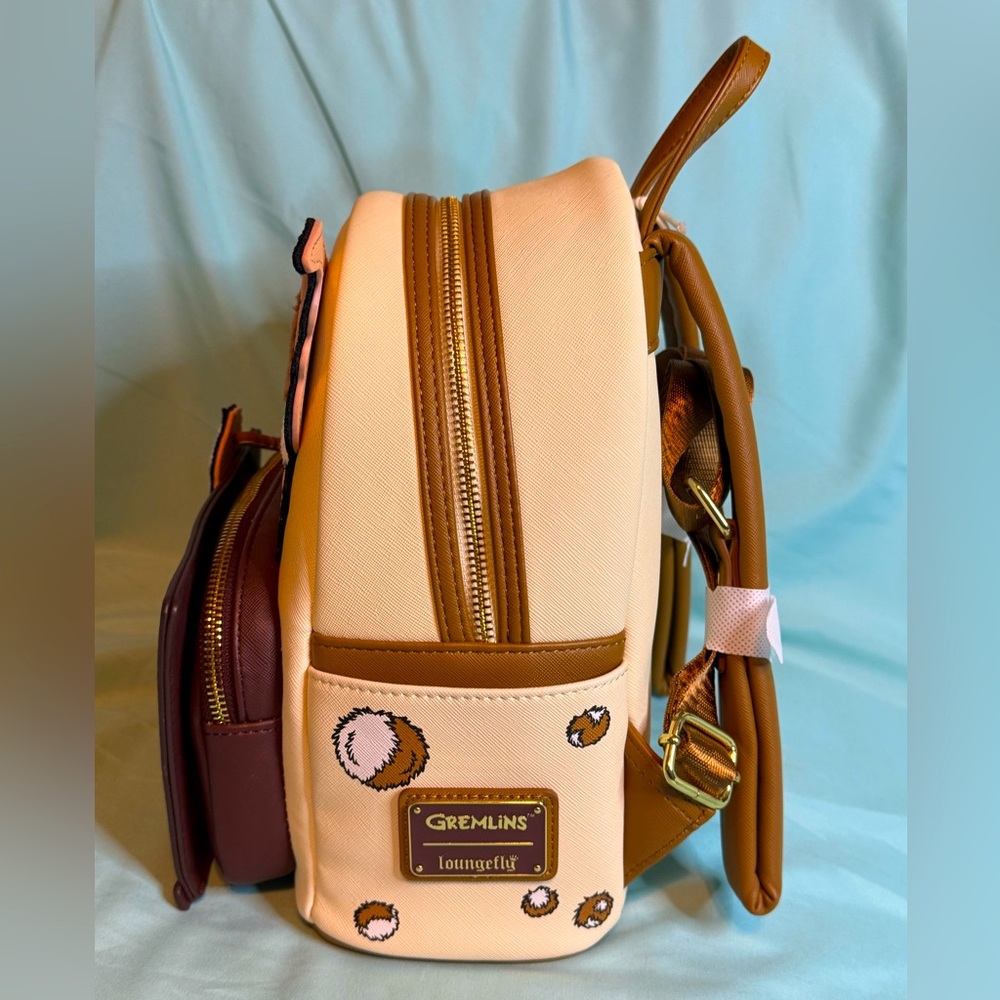 Loungefly x Gremlins Gizmo Mogwai Character Backpack - Picture 2 of 7